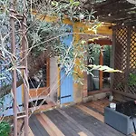 Domaine Les Cascades B&B