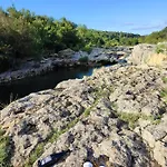Domaine Les Cascades B&B