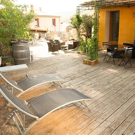 Bed & Breakfast Domaine Les Cascades 3*